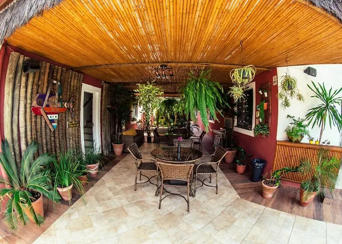 Pousada Vovozinho Hotel Ubatuba
